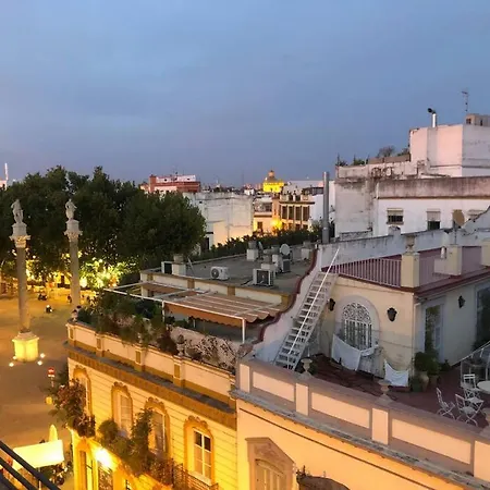 Luminoso Atico En Sevilla Centro Con Vistas A La Plaza Alameda De Hercules - Hasta 4 Personas