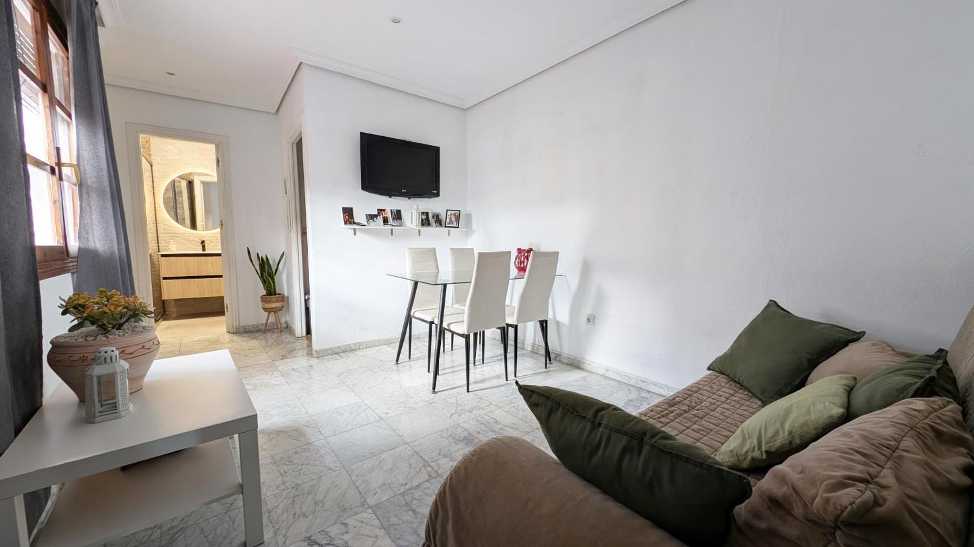 Appartement Luminoso Atico En Centro Con Vistas A La Plaza Alameda De Hercules - Hasta 4 Personas